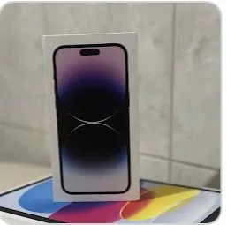 Caixa lacrada do iPhone da Kai